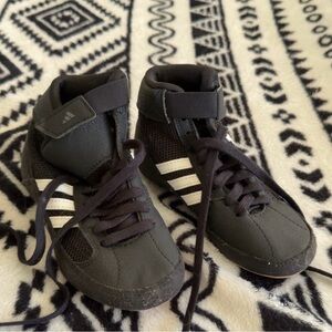 Boys wrestling shoes